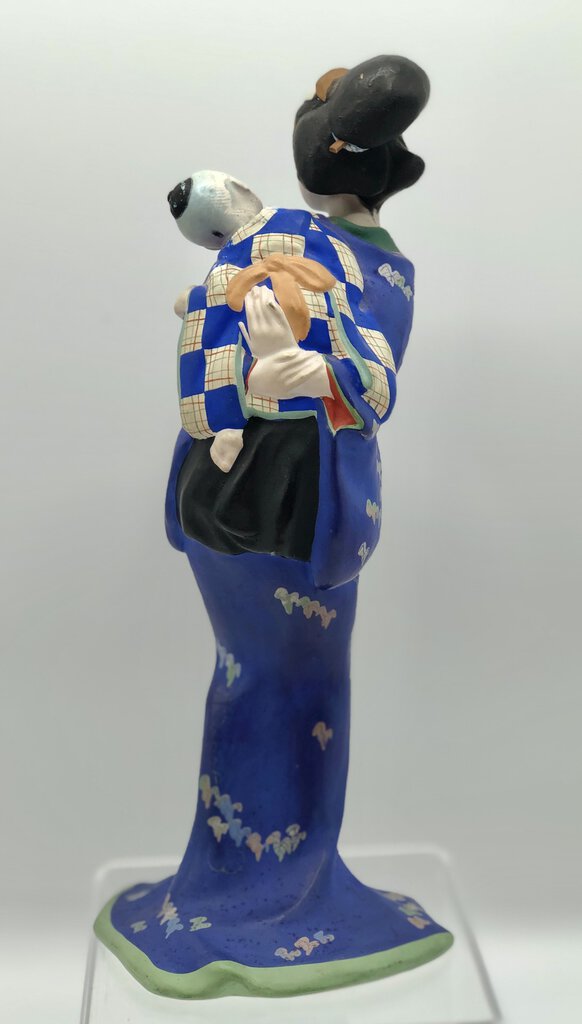 Japanese Woman w/ Baby Figurine /b