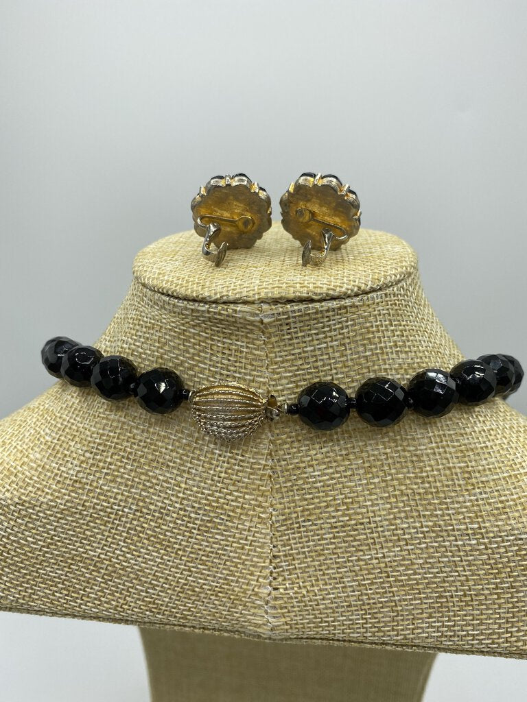 Vintage Black Jet Faceted Glass Bead 23” Necklace with Clip-on Earrings /r