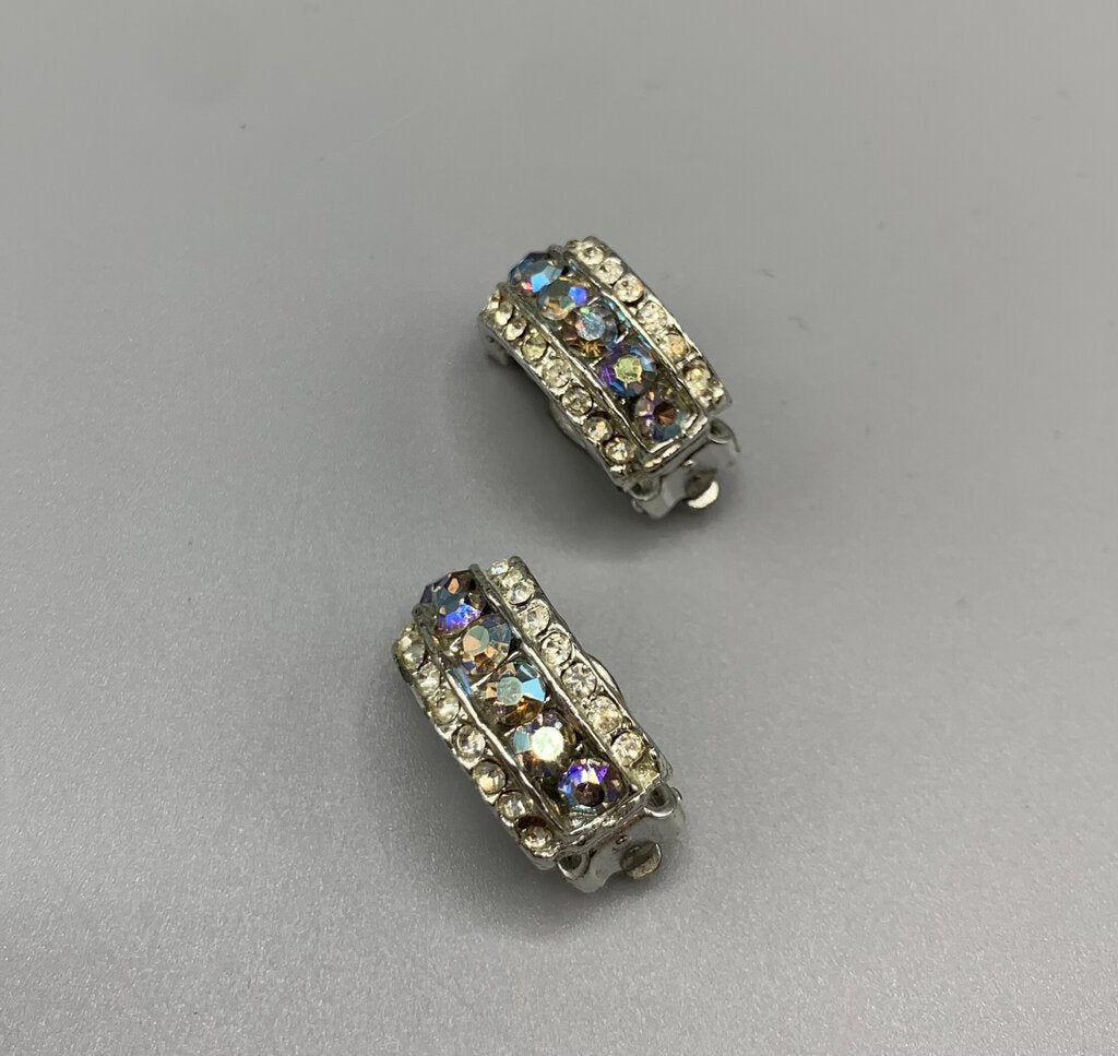 Irridescent and Clear Rhinestone Clip-on Earrings /hg