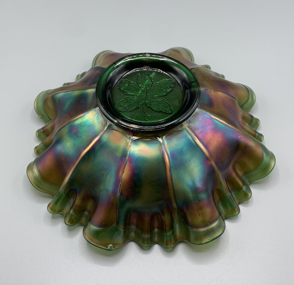 Vintage Fenton Carnival Glass Ruffled Edge Bowl, Emerald Base, Grape Pattern /hg