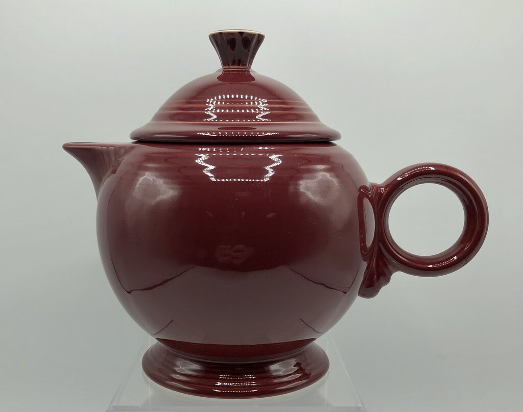 Fiesta Ware Cinnabar Teapot w/ Lid (intro 2000) /b