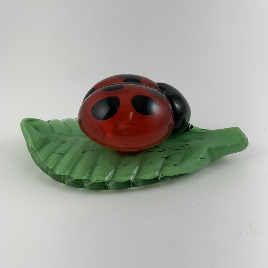 Blown Glass Murano-Style Lady Bug on a Leaf Figurine /hg