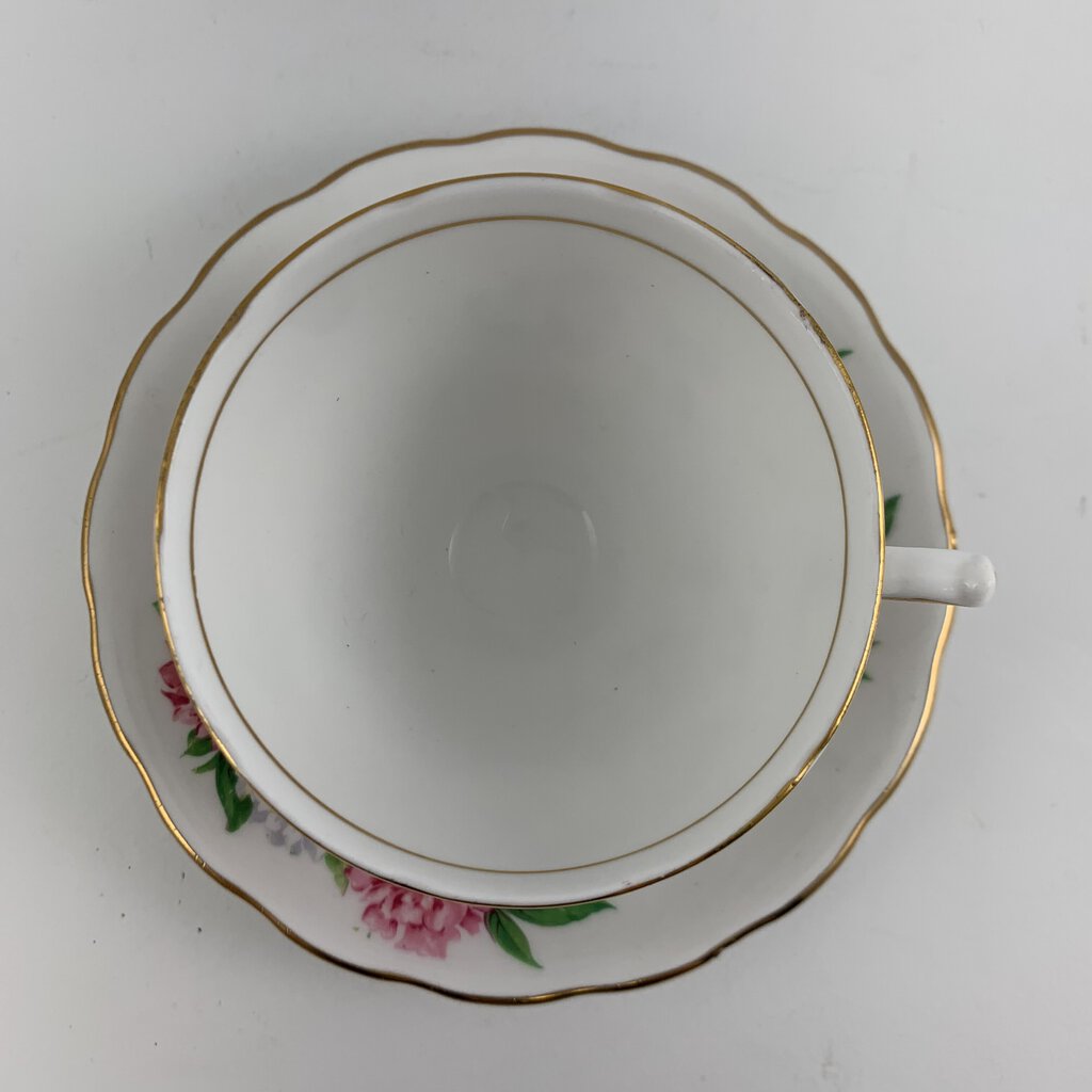 Vintage Royal Vale Pink and White Carnation English Bone China Teacup and Saucer /hg