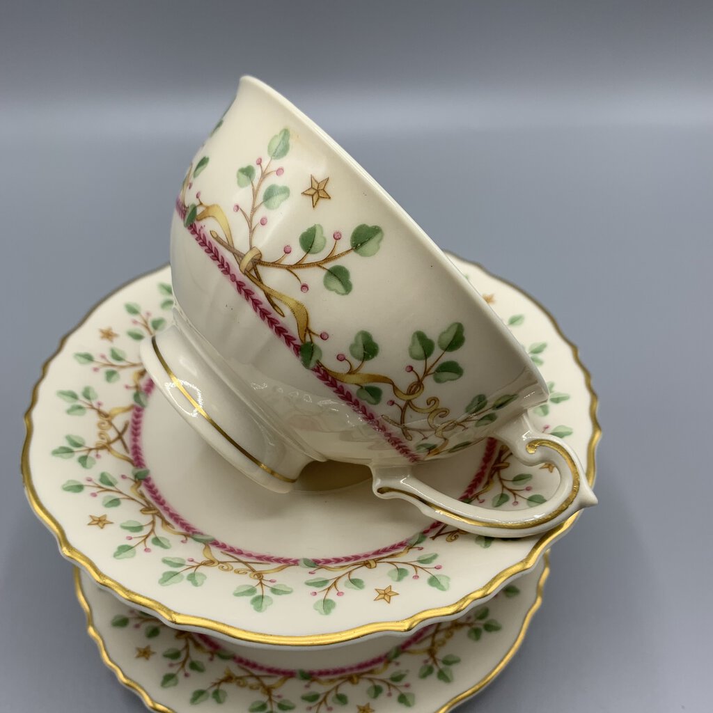 Vintage Syracuse China Company “Pendleton” Cup and Saucers Set/2 /hg