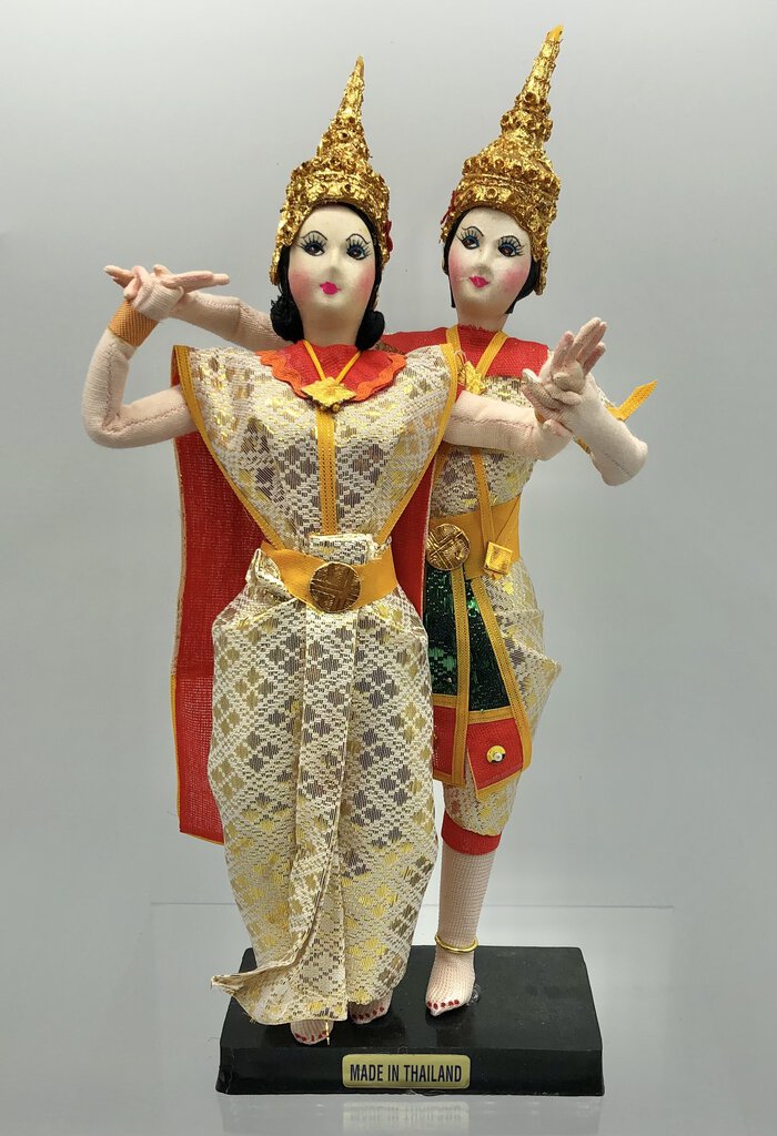 Vtg Thailand Traditional Costume Dancing Couple Dolls /b