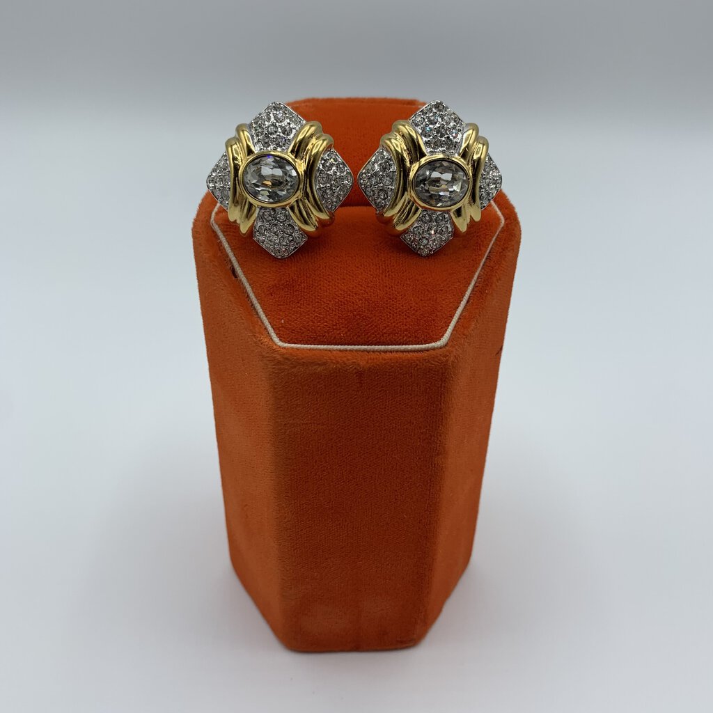 Vintage Jacobson’s Pavé Rhinestone Clip-on Earrings /hg