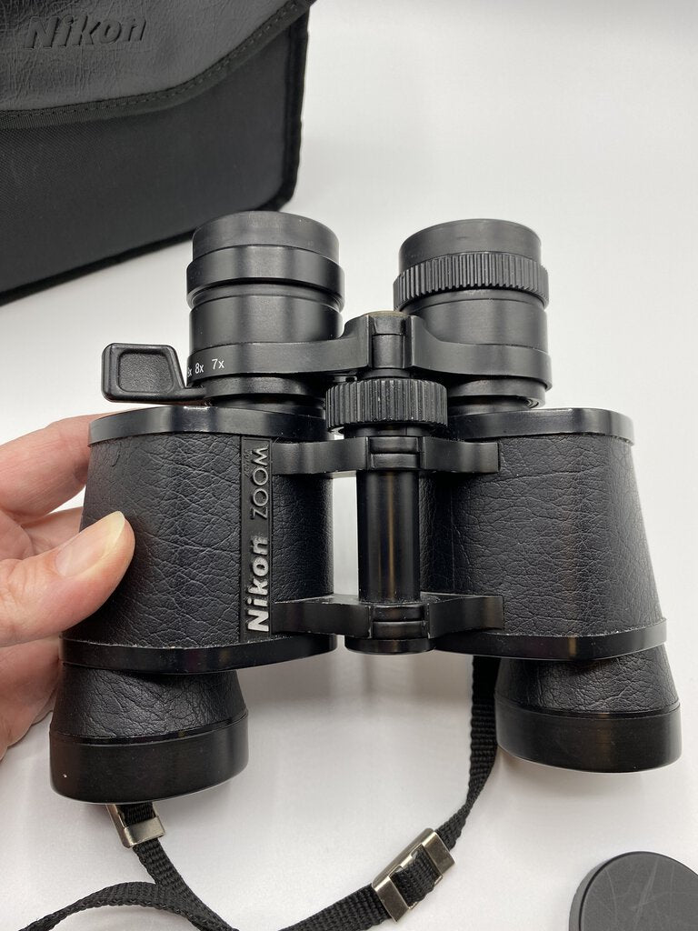NIkon Binoculars 7-15x35 5.8at 7x Scoutmaster, lens caps, strap, bag /rw