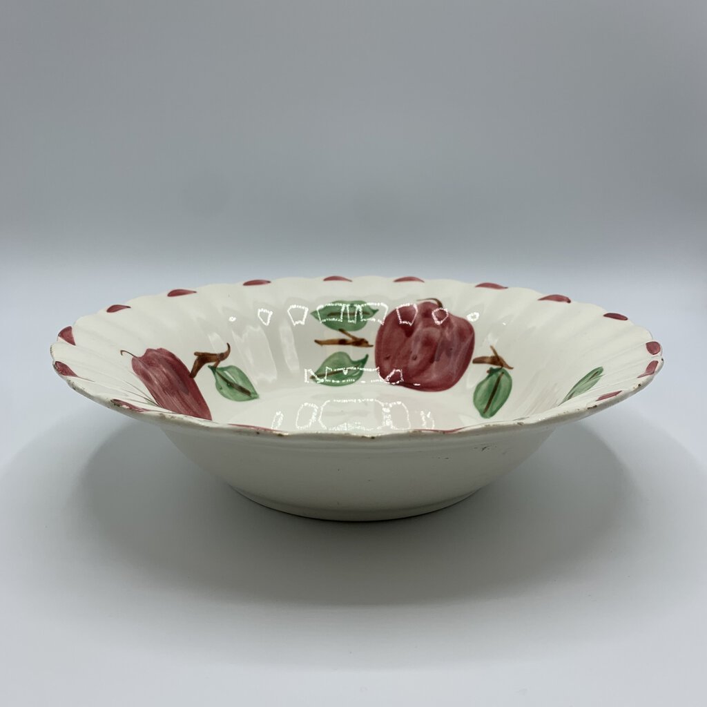 Vintage Blue Ridge Southern Potteries “Beaded Apple” 9” Round Vegetable Bowl /hg