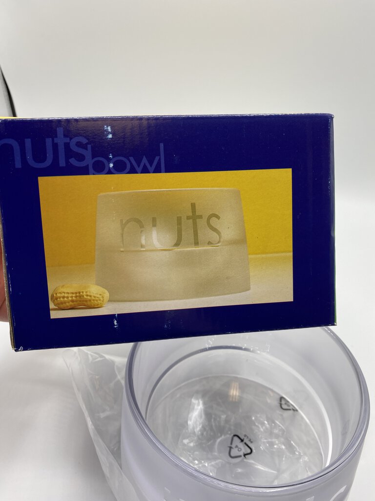 Carlisle Home Products Nuts Bowl 6” x 4” NIB /rb