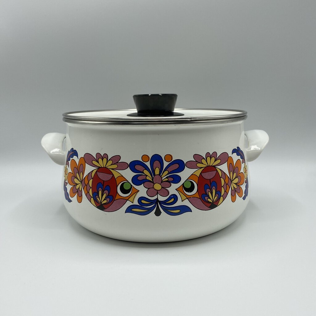 Vintage Rockline Enamel Slow Cooker Lidded Pot with Mod Fish Detail