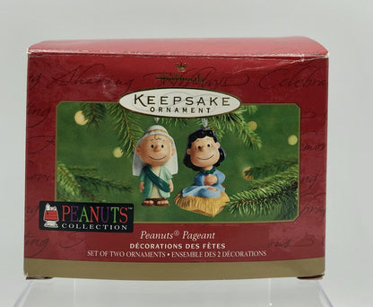 2001 Hallmark Keepsake Peanuts Pageant Set of 2 Ornaments /b