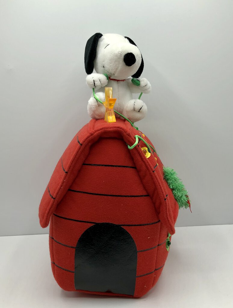 Hallmark Peanuts Plush Snoopy “Deck The Halls” Sound & Light Toy /b