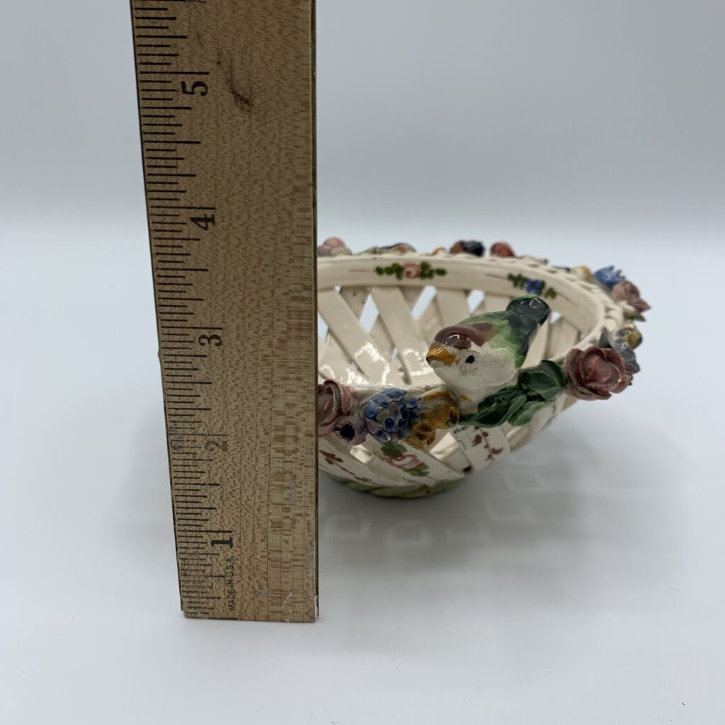 Vintage Capodimonte Ceramic Basket with Bird and Flowers /hg