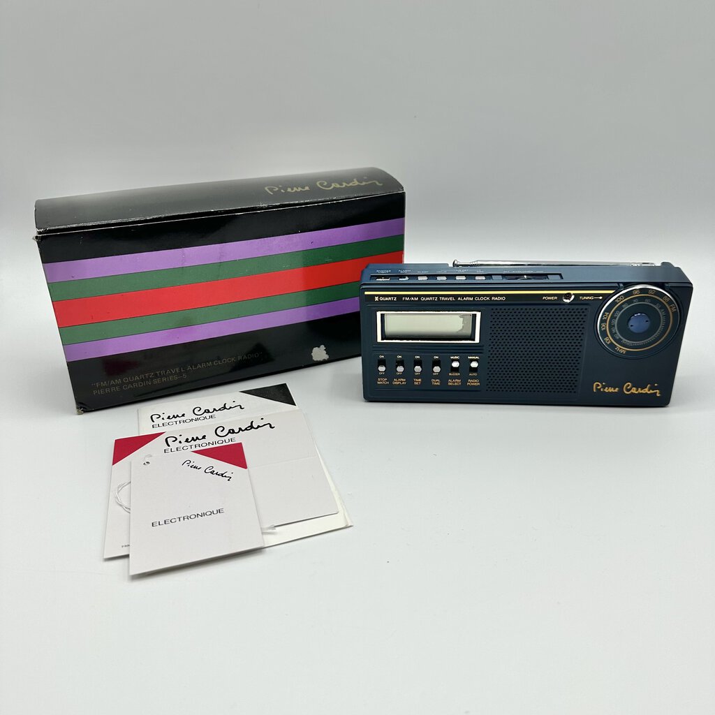Vintage AM/FM LCD Travel Clock Radio Pierre Cardin Series 5 /cb