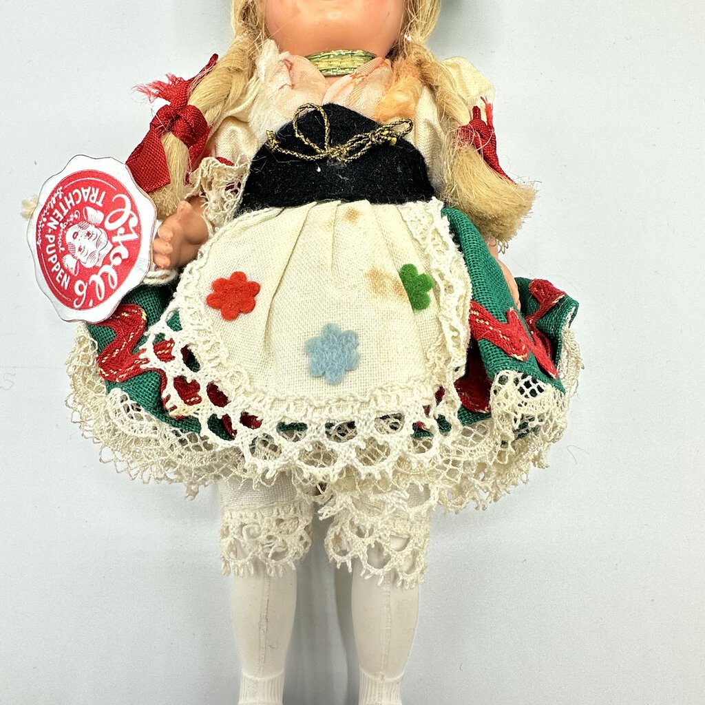 Two Vintage Moll’s Trachten Puppen Bavarian Boy & Girl Germany /cb