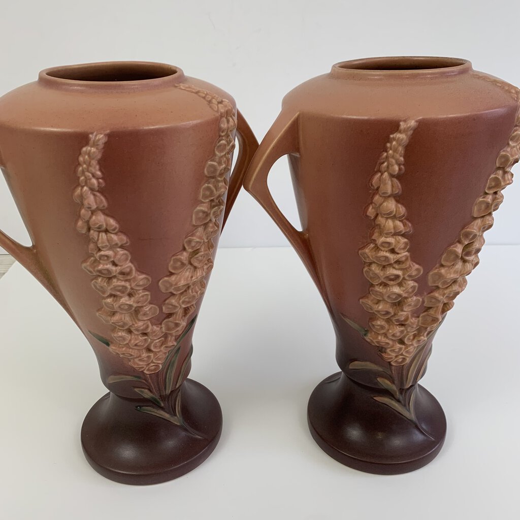 Pair of Vintage Roseville Foxglove Vases #55-16 /hg