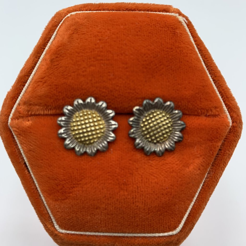 Sterling Sunflower Pierced Earrings /hg