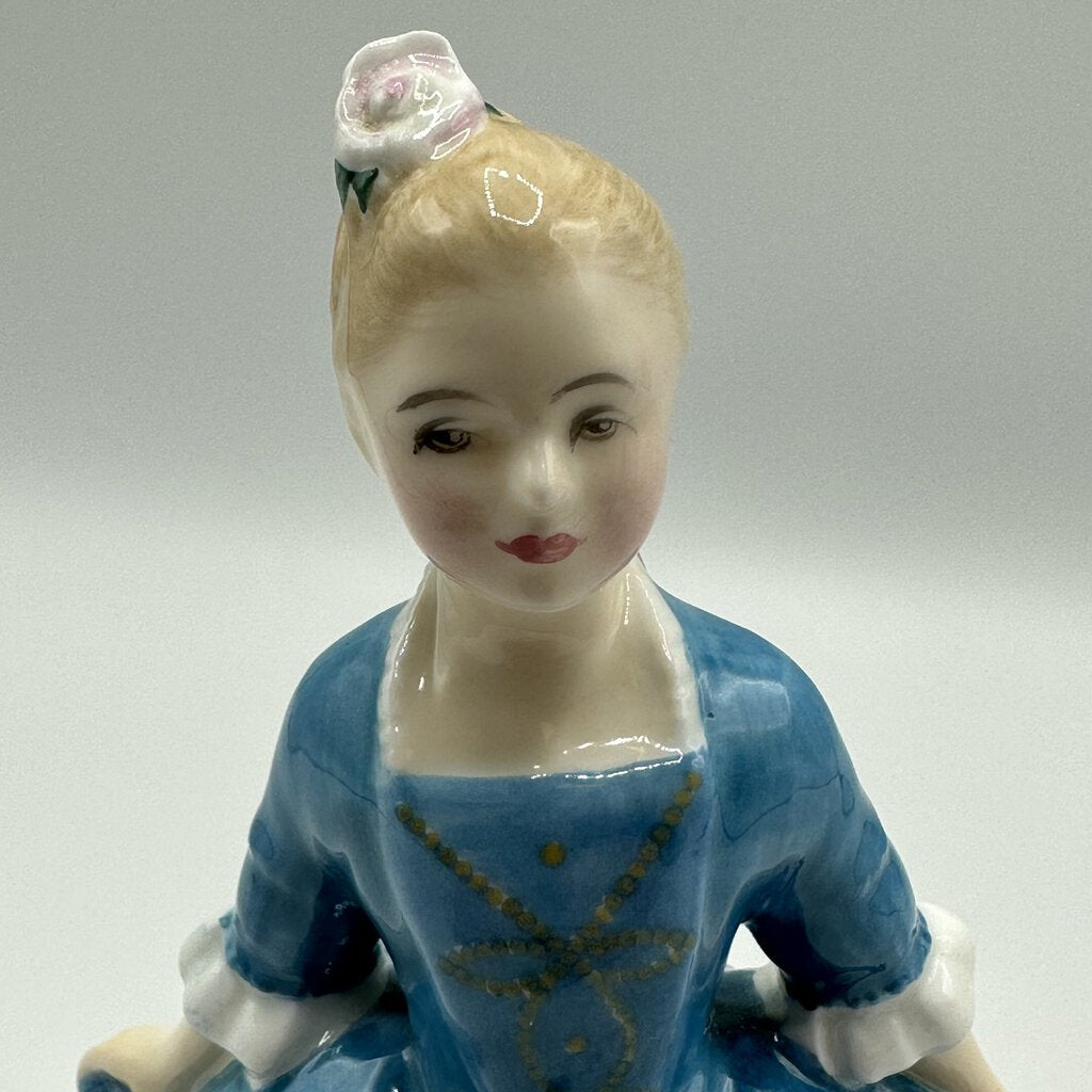 Royal Doulton Figurine HN 2154 A Child from Williamsburg Copyright 1963 /cb