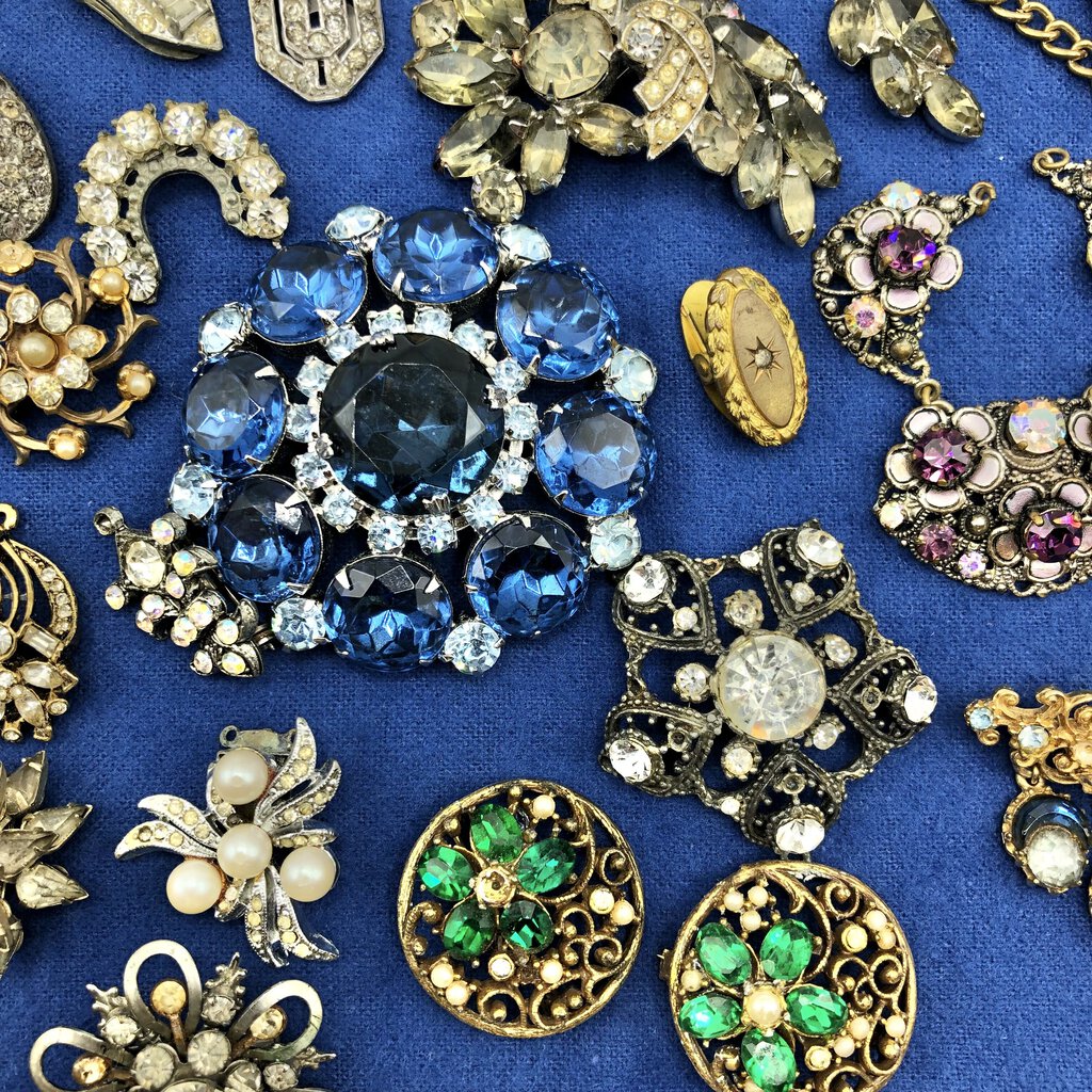 Lot of Vintage & Antique Rhinestone Jewelry for Craft or Repairs /b