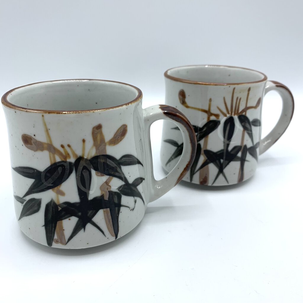 Korean Hand-Painted Art Pottery Mugs Set of 2 /hg