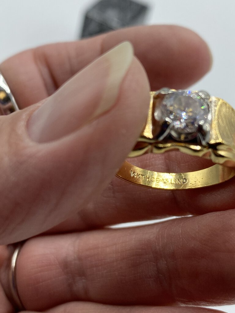Vintage LIND 14 KT HGE Cubic Zirconia EAPG Mens Gold Tone Ring Size 9.75 /ro