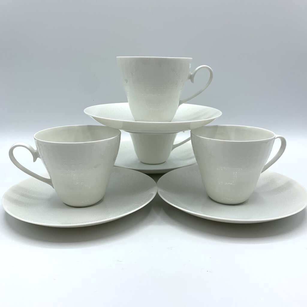 Vintage Mid-Century Bjorn Wiinblad Rosenthal “Romance White” Cups and Saucers Set of 4 /hg