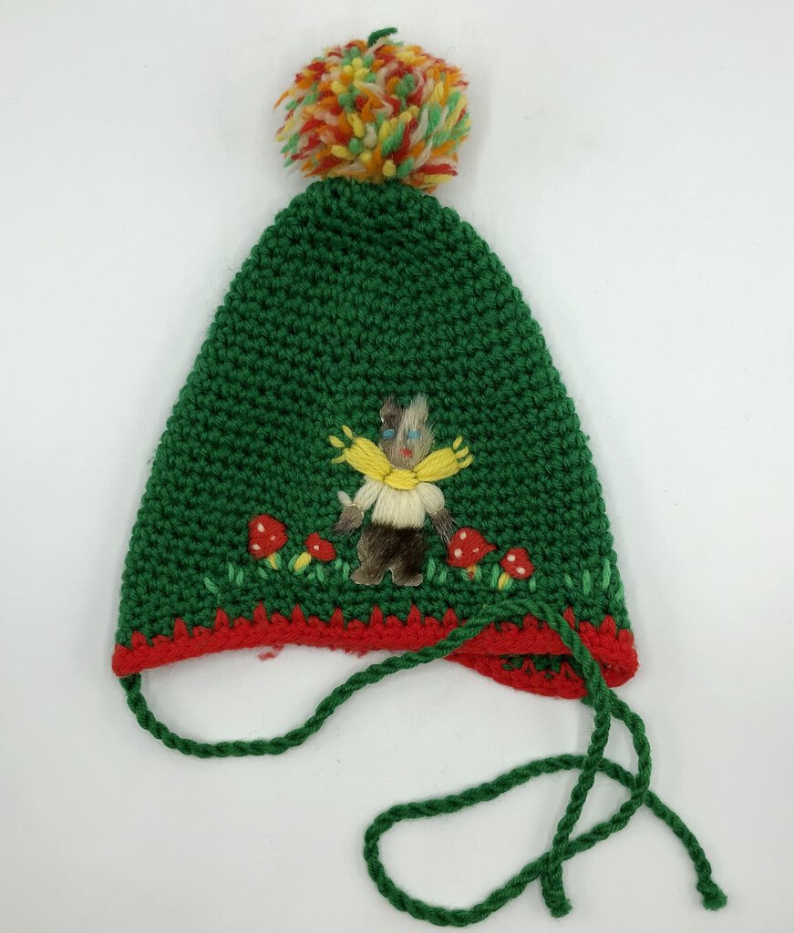 Vintage Pia di Roma Child’s Knit Hat w/ Kitten /b