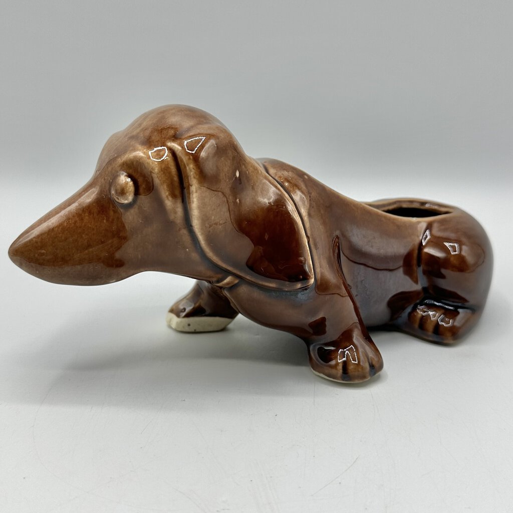 Vintage Brown 8 Inch Ceramic Dachshund/Wiener Dog Planter /cb