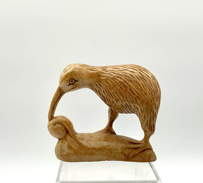 Vintage Hand Carved Grazing Kiwi Bird Sculpture /ah