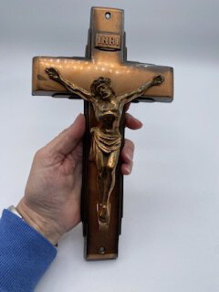 Vintage Bronze/Brass Heavy Dimensional Wall Crucifix /roh