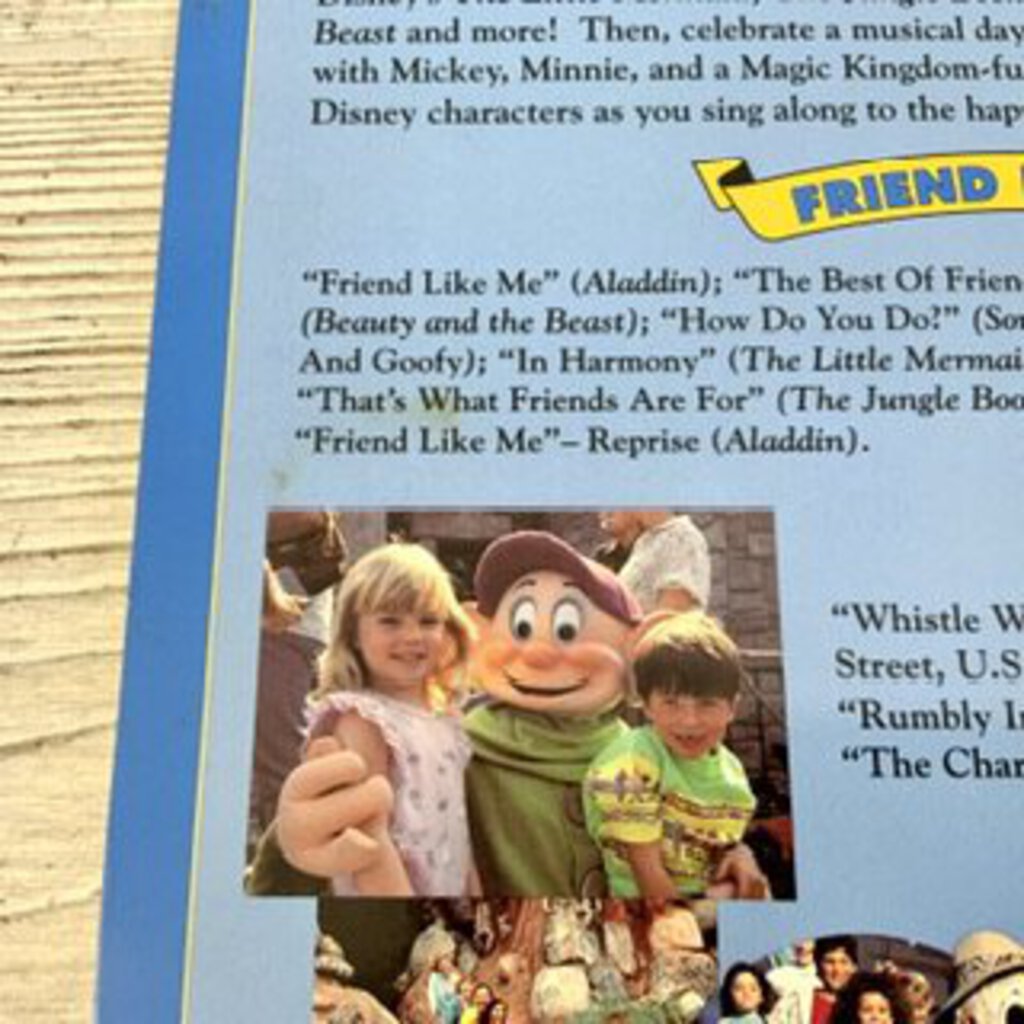 Disney’s Sing Along Songs Friend Like Me & Disneyland Fun Laserdisc /ah