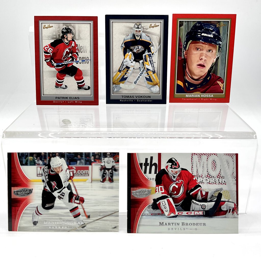 Lot of 91 2005/2006/2009 Victory, BeeHive, and Upper Deck Hockey Trading Cards /ah