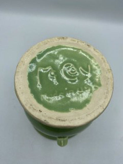 Vintage McCoy Pottery Green Vase w/Cardinal in Leaves/Berries 8.5” /ro