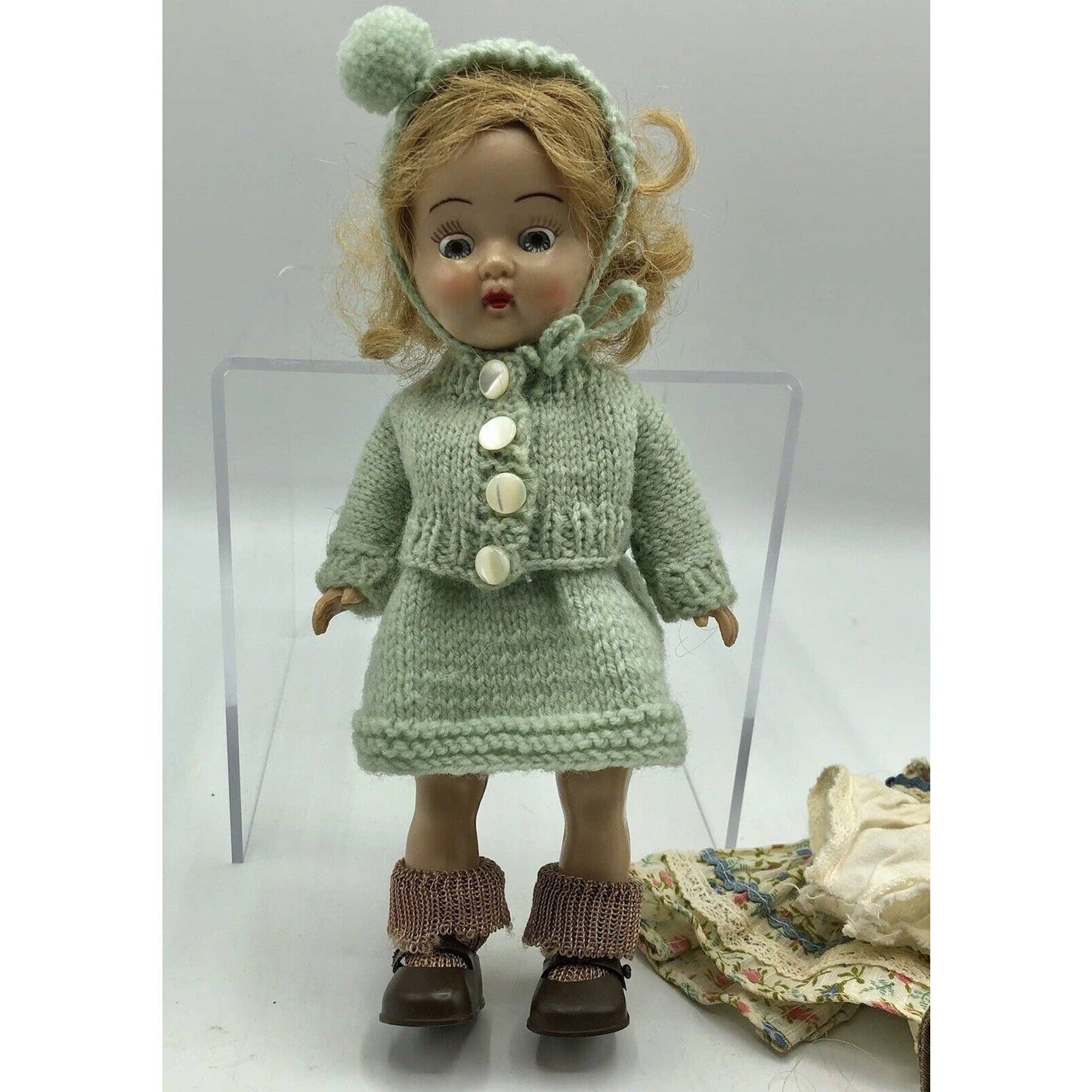 Vintage 1950s Walker ~ Ginger Doll w/ Brownie Outfit & More /b